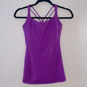 Lululemon Free to Be padded top Size 4